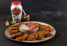 חוגגים חנוכה עם "אחוה" חברת "אחוה" מגישה לרגל חג החנוכה מתכון ללביבות מקוריות בטעם משגע: לביבות טחינה כתומות